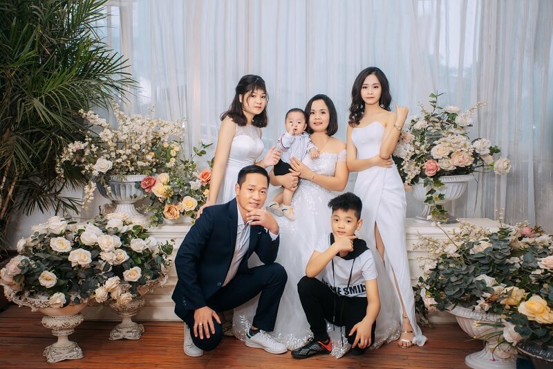 Xem ngay bảng giá chụp ảnh kỷ niệm ngày cưới
