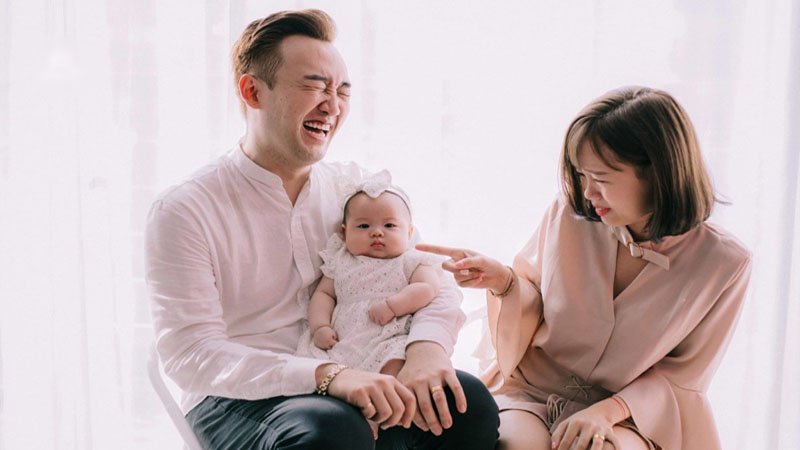 [Góc hỏi đáp] Có kiêng chụp ảnh gia đình 3 người hay không?
