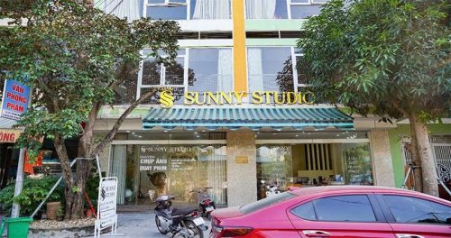 Toàn cảnh bên ngoài Sunny Studio
