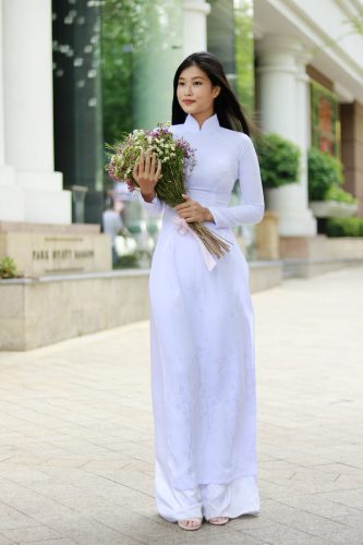 Chụp Ảnh Phụ Nữ 20-10 – Tôn Vinh Vẻ Đẹp Việt
